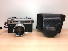 AS IS Yashica Electro 35 GSN Color-Yashinon DX 1:1.7 Japan with Case