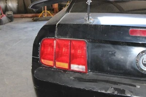 MUSTANG LH Left Driver Taillight Taillamp 05 06 07 08 09 OEM WTY 90Day Warranty - Picture 1 of 5