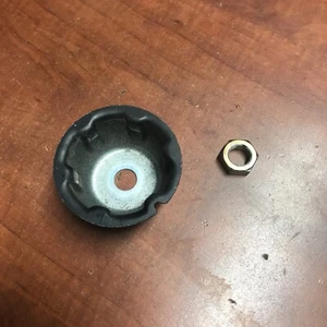 Use OEM Part Flywheel Cap Asy For Briggs Stratton 126T05-1047-B1 Bolens L-Mower - Picture 1 of 5