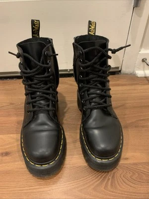 Dr. Martens Women's Original Smooth Leather Lace Up Boots,Black, Size 6 USM 5 UK - Image 1 of 4