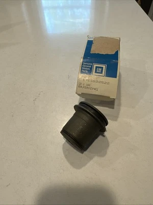New GM 15522522 1988-1995 Chevrolet GMC C/K 1500 Upper Control Arm Bushing  - Image 1 of 4