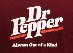 T-Shirt MED Dr Pepper "Always One Of A Kind" T-Shirt - Bild 1 von 2