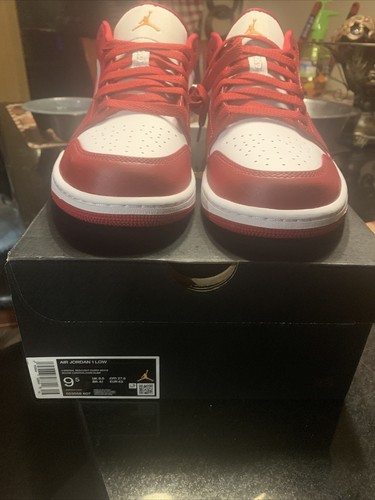 Taglia 9 5 Jordan 1 rosso cardinale basso 2022