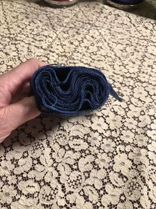 Vintage blue lace trim - Picture 1 of 4