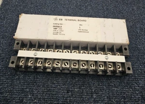 GE EB25B12: EB Terminal Board Strip 600V 30A #18-10 AWG 20 LBS-IN - Picture 1 of 8
