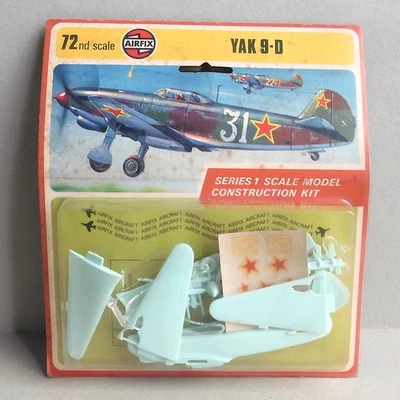 AIRFIX 1/72 YAK 9-D Model Kit Carded #01034-6 - Photo 1/4