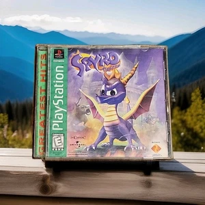Spyro the Dragon PS1 (PlayStation 1 1998) Completo CIB Greatest Hits Testato - Foto 1 di 4