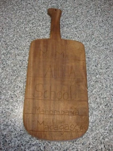 Hand Carved Cutting Board from Maui Madagascar Mission School - Picture 1 of 3