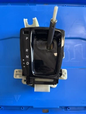 现代 Genesis Coupe 13-16 自动齿轮杆变速器组件 原始设备制造商 — 第 1/4 张图片