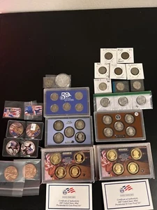 Estate Sale Coin Lot! Us Coins - Silver, Slabs, Mint Sets, Proofs, And More!!! - Picture 1 of 8
