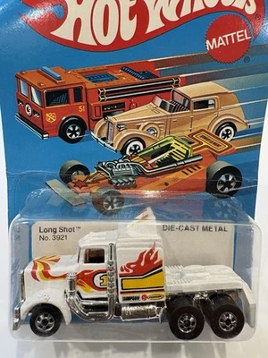Vintage 1982 Hot Wheels Long Shot White Tractor Trailer #3921 - Image 1 of 4