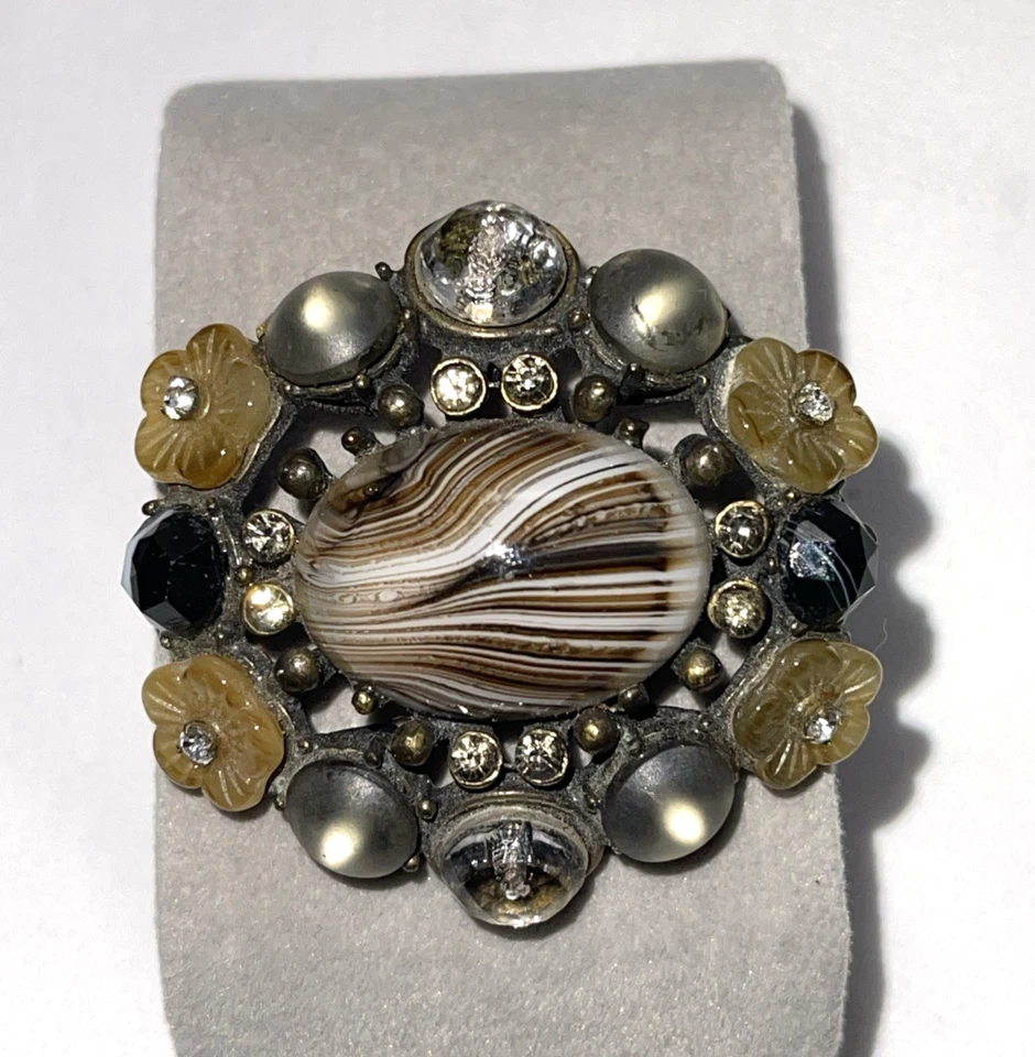 Broche colgante vintage de diamantes de imitación cabujón vidrio defectuoso ámbar marrón Gerard Yosca Foto 1 de 4