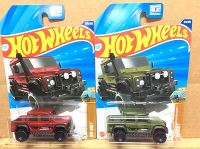 HOT WHEELS   "LOT OF 2"    2015 LAND ROVER DEFENDER DOUBLE CAB       EX. CARDS - Image 1 of 3