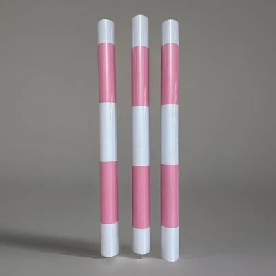 Papel pintado pelar y pegar rayas rosa y blanco. Sin abrir. 20”L X 40”W. 3 rollos Foto 1 de 2