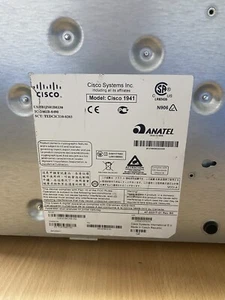 Cisco 1900 Series CISCO 1941 Router usług zintegrowanych Stan używany - Zdjęcie 1 z 2