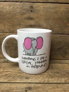 Taza Elephant Understatements - Todo lo que me gusta es ilegal inmoral o engorde - Imagen 1 de 3
