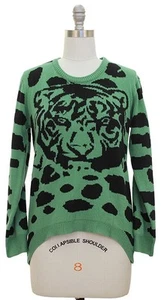 Women's Pullover Animal Print Green Sweater Small - Picture 1 of 3