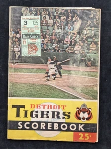 1966 Detroit Tigers vs Los Angeles Baseball Scorebook & Ticket Stub - Picture 1 of 24