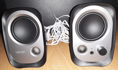 Edifier R12U Stereo Multimedia Speaker USB Powered 4W - Black - Original Box - Image 1 of 4