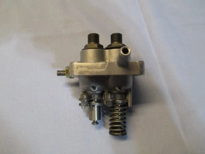 Bomba de inyección de combustible Yanmar 118400-51000 Foto 1 de 4