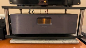 Carver Sunfire 5 Channel Power Amplifier - mint condition works great - Picture 1 of 11