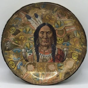 Plato de vidrio de cigarro Toro sentado nativo americano vintage años 1900 litografía inversa - Imagen 1 de 4