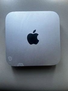 Apple Mac mini (500GB HDD, Intel Core i5, 1.40GHz, 4GB) Mini PC Desktop ) - Picture 1 of 2