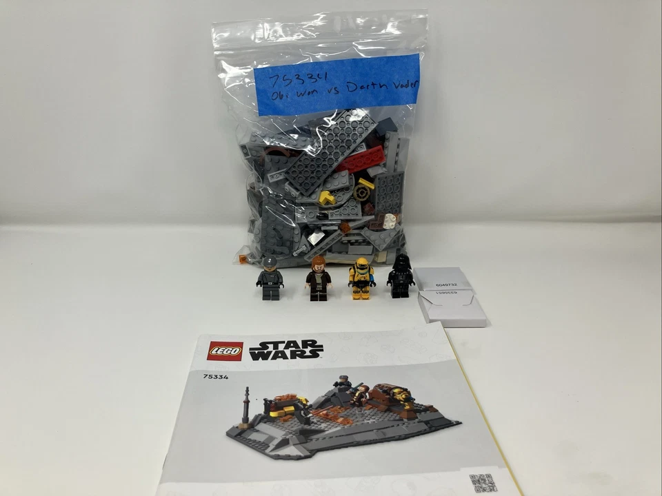 LEGO Star Wars 75334: Obi-Wan Kenobi vs. Darth Vader Complete - Image 1 of 1