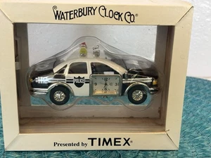 Waterbury Orologio Auto Polizia Quarzo Die Cast Vintage Scatola Originale - Foto 1 di 7