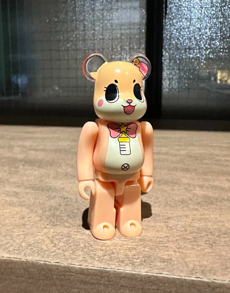 Bearbrick 100% / Série 37 - Artista Chittan - Autêntico - Brinquedo Medicom - Imagem 1 de 4