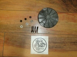 1978 SUZUKI GS550E OIL FILTER COVER WITH SPRING - Picture 1 of 8