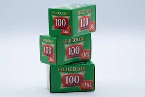 3 Rolls - FUJI Fujifilm Fujicolor 100 ISO 36exp 35mm Color Negative Film 12/27 - Picture 1 of 9