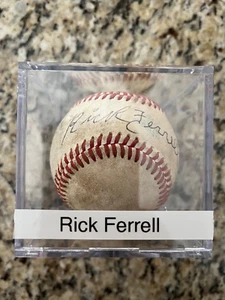 Rick Ferrell Signed Autograph Rawlings Baseball Browns Red Sox Senators - Picture 1 of 3
