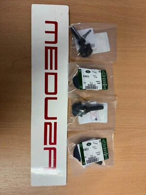 Land Rover Defender L663 TPMS Sensors x 4 Genuine Parts LR156918 - Image 1 of 3