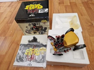 BOXED SPEED FREAKS 04205 FLATHEAD FLYER HOTROD CAR ORNAMENT COUNTRY ARTISTS - Picture 1 of 7