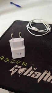 Chargeur iphone blanc - Photo 1/1