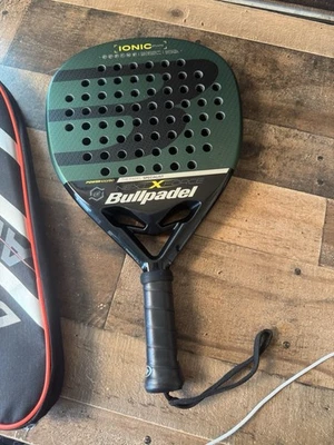 Bullpadel Ionic Power 22 padel racket With Case - Image 1 of 4
