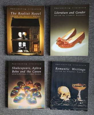 OPEN UNIVERSITY A210 Approaching Literature VERY GOOD CONDITION - Image 1 of 4