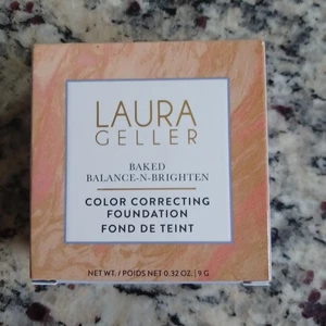 LAURA GELLER baked balance n brighten color correcting foundation PORCELAIN 0.32 - Picture 1 of 3