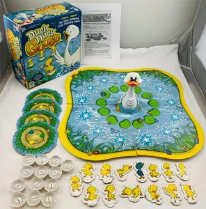 2004 Duck Duck Goose by Milton Bradley Complete in Very Good Condition FREE SHIP - Picture 1 of 9