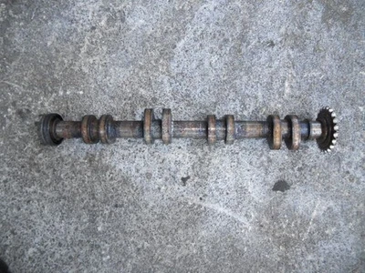 00 AUDI A6 LEFT INTAKE CAMSHAFT - Image 1 of 4