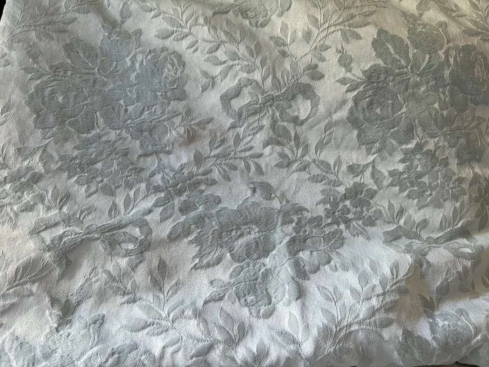 Par de cintas y rosas azules Shabby Chic personalizadas Rachel Ashwell estándar falso Foto 1 de 2