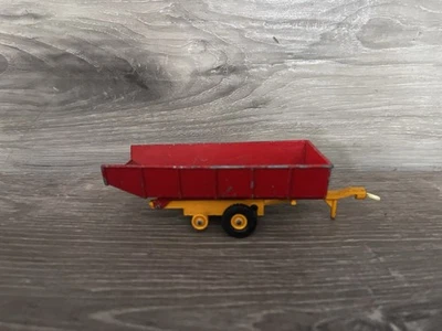 Lesney Matchbox King Size K-3 Massey Ferguson Farm Dump Trailer 1970 No Tire - Image 1 of 4