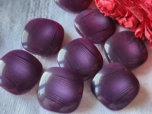 Lot 8 boutons vintage violet carré camaieu pied 2 cm ref 5927 - Foto 1 di 3