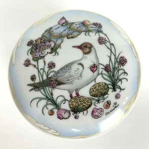 Vintage HUTSCHENREUTHER PORCELAIN Bird COVERED Jewelry Ring Trinket Box GERMANY  - Picture 1 of 8