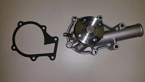 Compact Tractor Water Pump For Kubota B2400HSE - Picture 1 of 2