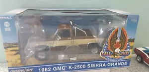 1/18 1982 GMC K-2500 Sierra Grande Fall guy - Picture 1 of 1