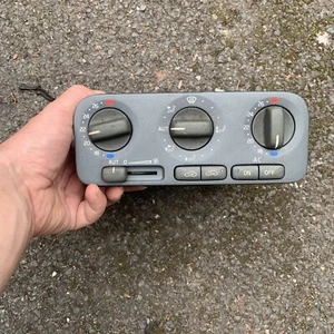 Volvo C70 Mk1 HVAC Control Unit - Picture 1 of 5