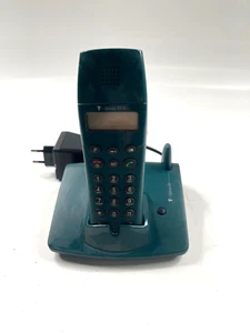 Téléphone sans fil Telekom Sinus 45 S avec répondeur - Photo 1/3