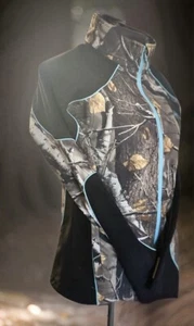 Legendary Whitetails Fleece Lined Softshell Jacket Full Zip Women’s Camo - Picture 1 of 6